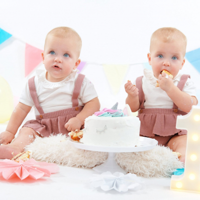 twins cake smash photoshoot