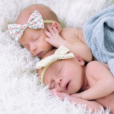 twin newborn girls photoshoot